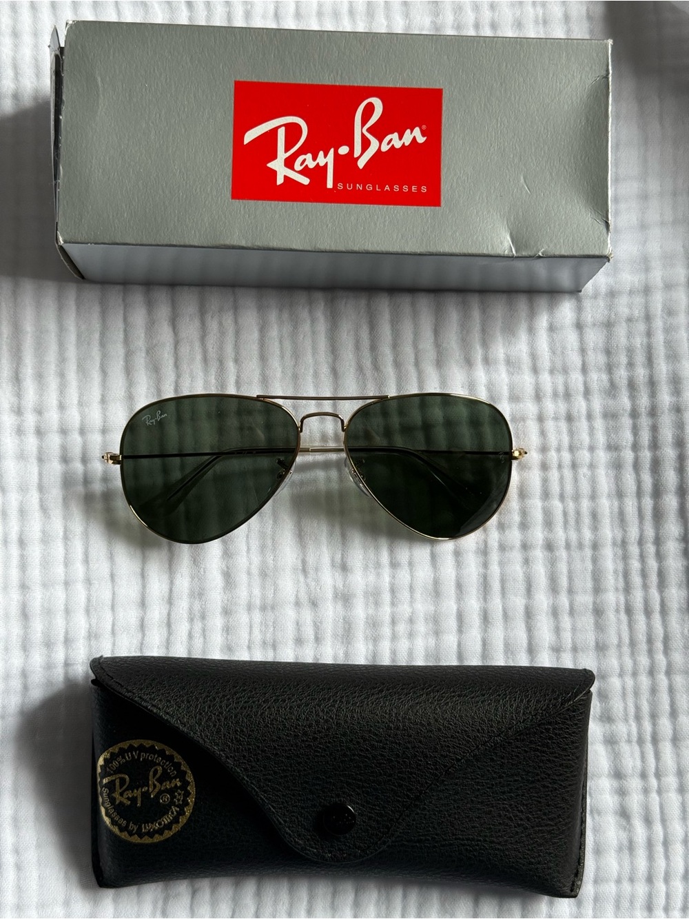 Ray-Ban Gold Large Aviator Sunglasses New in Box